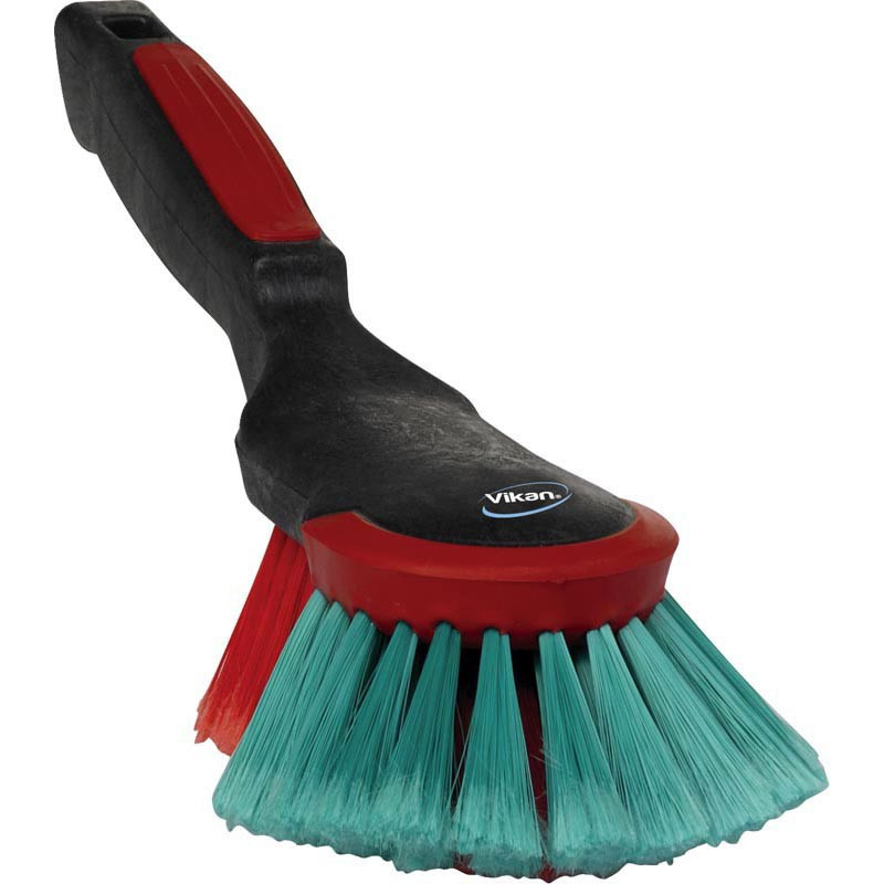 Vikan Vehicle brush with ergonomic handle, 320 mm Vikan Vehicle brush with ergonomic handle, 320 mm